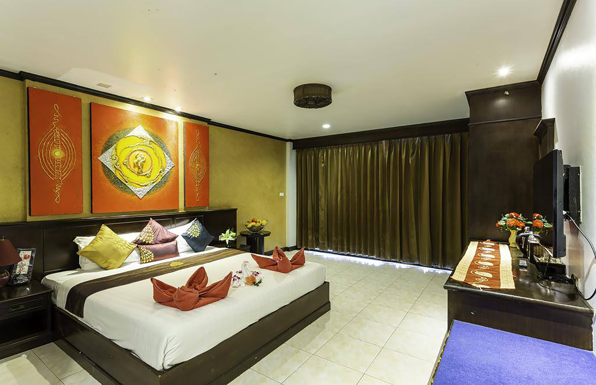 tanawan-phuket-hotel-patong